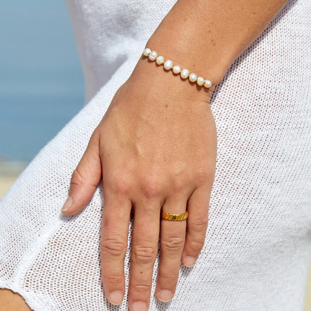 Eva Freshwater Pearl Bracelet - Image 7